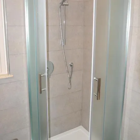 Pacifico Bed & Breakfast