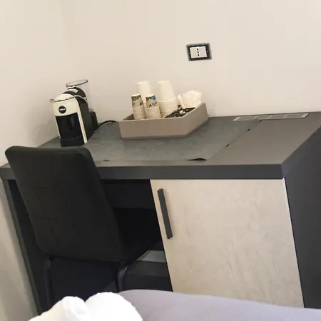 Pacifico Bed & Breakfast 4*