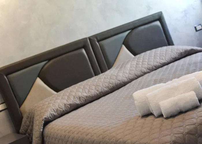 住宿加早餐酒店 Pacifico 维博瓦伦蒂亚